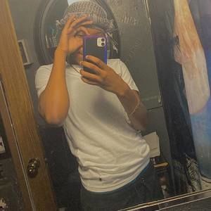 Meet your Posher, Chrisynda